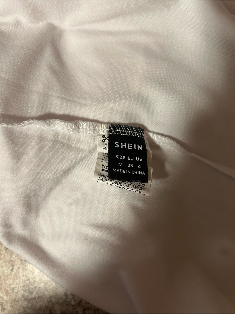 SHEIN White Scoop Neck Tee with Leopard '14' Graphic Size M - Picture 3 of 3